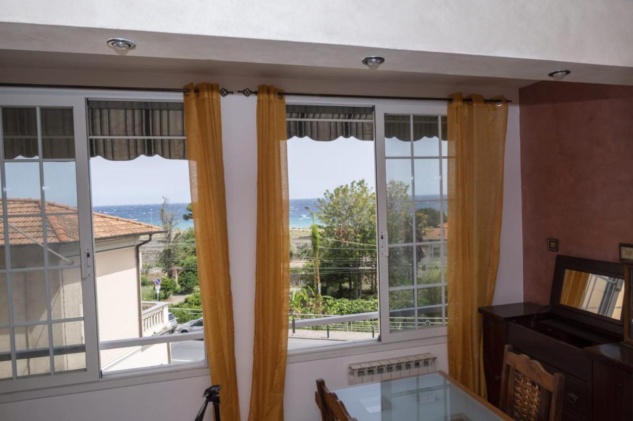 Apartamento Casa Ambra Mare Bordighera Exterior foto